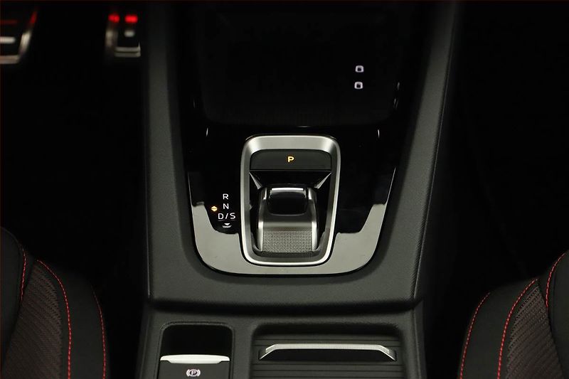 Škoda Octavia (2025) RS 2.0 TSI, AT, Pano, Kamera - fotka 18 z 22