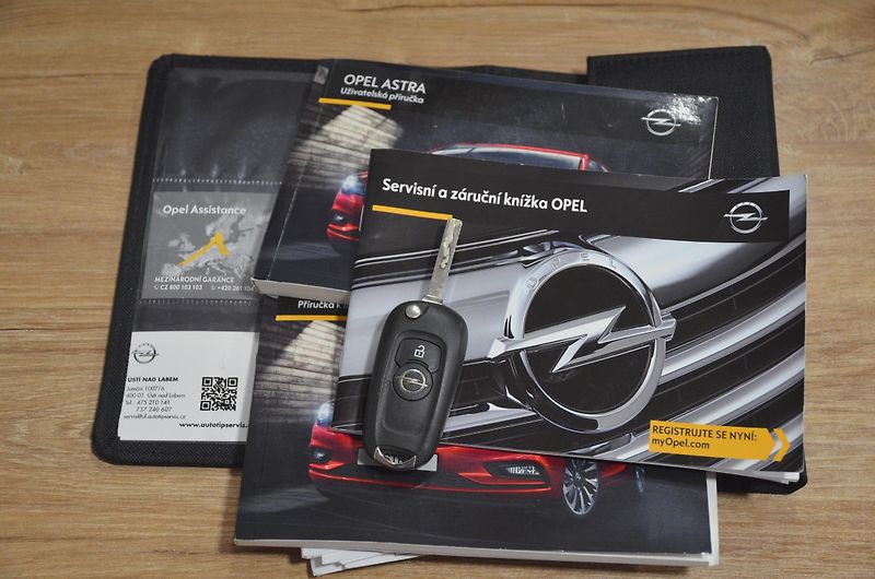 Opel Astra (2016) 1.0T 77kW Enjoy / ČR /61.900km - fotka 30 z 34