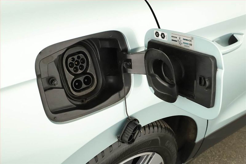 Škoda Enyaq (2021) iV 60 (62 kWh), SoH 92% - fotka 21 z 22