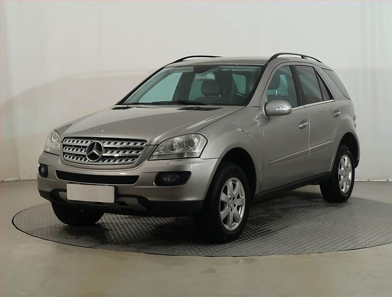 Mercedes-Benz Třídy M (2007) Base ML 280 CDI , 4X4 - fotka 2 z 13