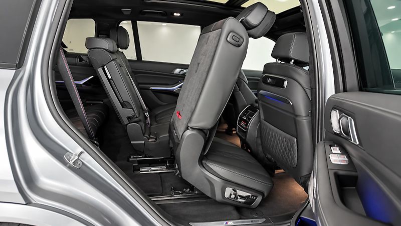BMW X7 (2024) - fotka 23 z 33