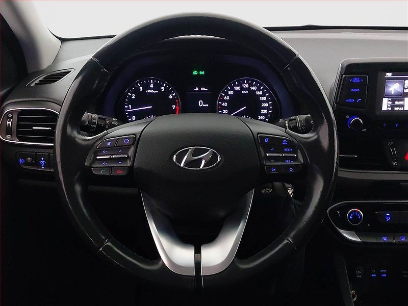 Hyundai i30 (2018) 1.4 T-GDI, Serv.kniha - fotka 18 z 18