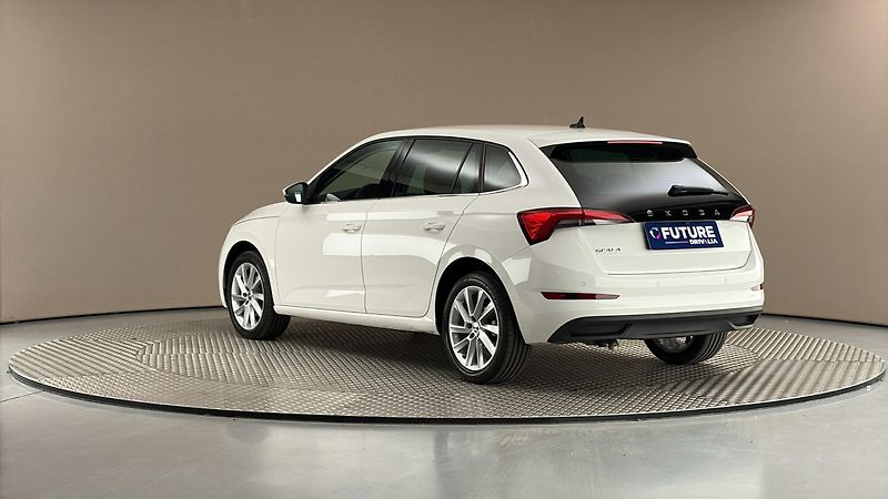 Škoda Scala 1.5 TSI Style - fotka 2 z 25