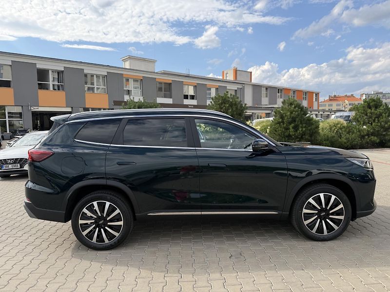 Chery Tiggo 8 PHEV (2026) - fotka 4 z 16