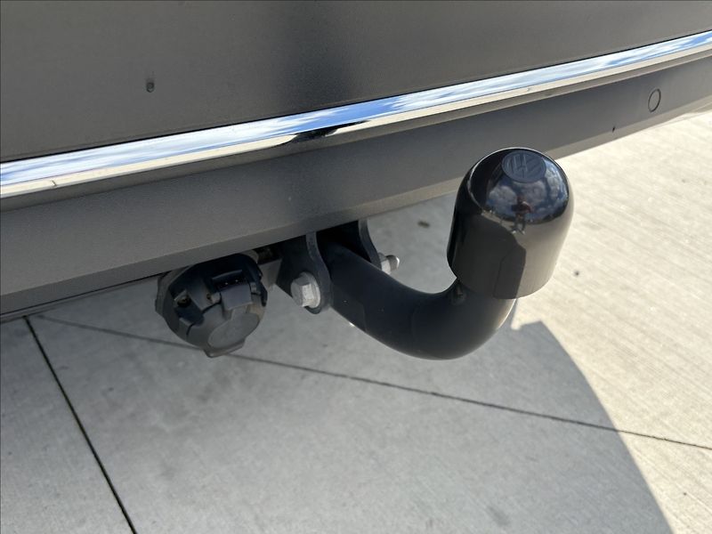 Volkswagen Tiguan 2,0 TDI 110 KW 4M DSG ELEGANCE - fotka 7 z 31