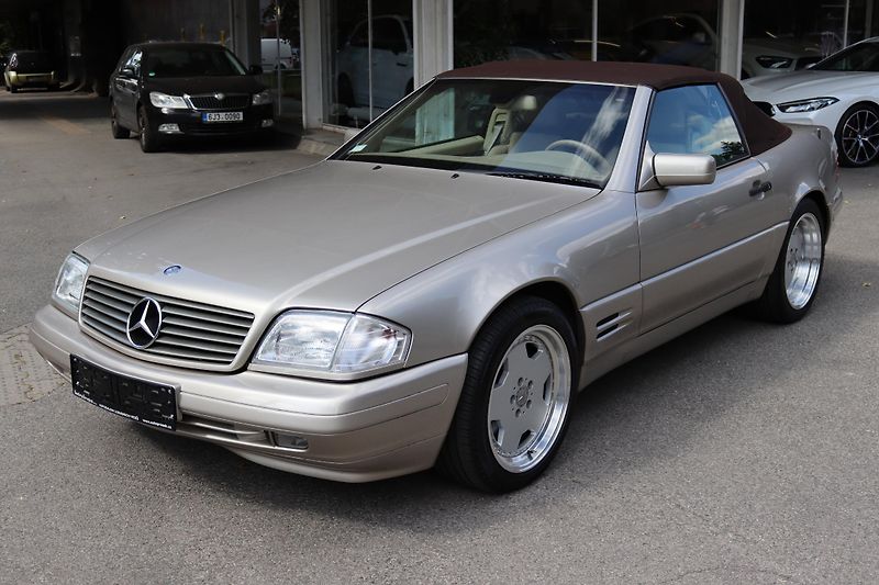 Mercedes-Benz SL SL 500 R129 225kW - fotka 17 z 49