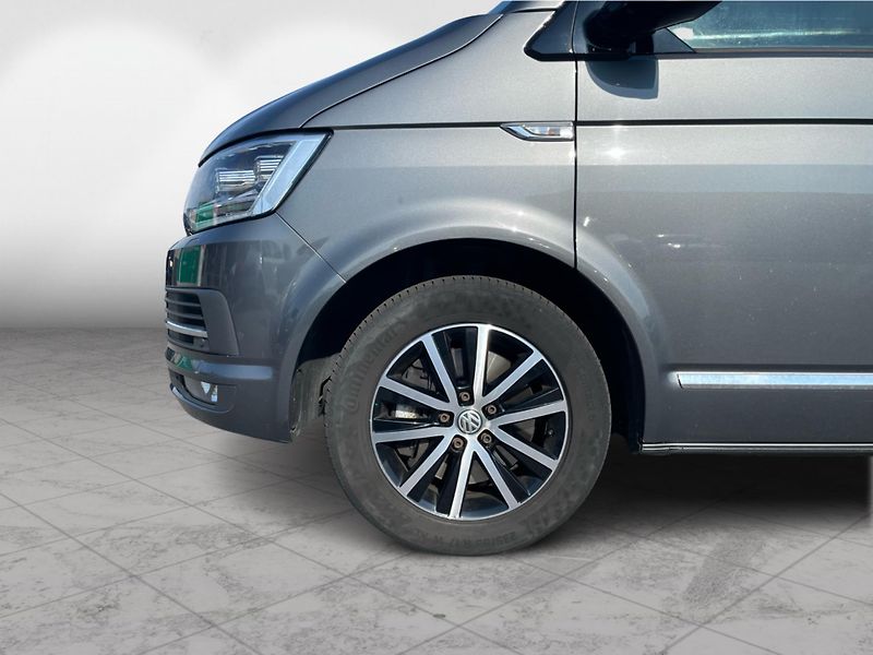 Volkswagen Multivan 2.0 TDi 4-Motion DSG 7st. High - fotka 10 z 26