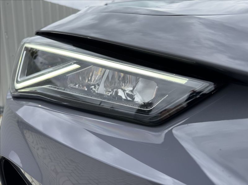 Cupra Formentor 2,0 TSI 140kW DSG 4Drive ČR - fotka 8 z 50