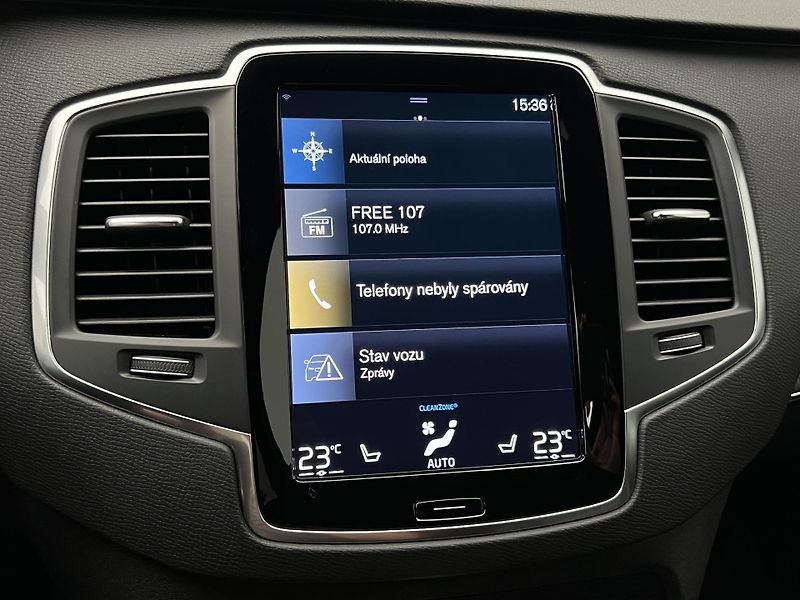 Volvo XC90 B5 AWD MOMENTUM PRO AUT - fotka 29 z 40
