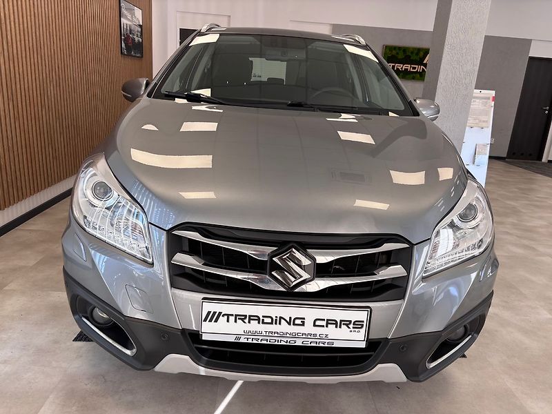 Suzuki SX4 S-Cross Comfort+ 4x4 Navigace /Xenony - fotka 2 z 29