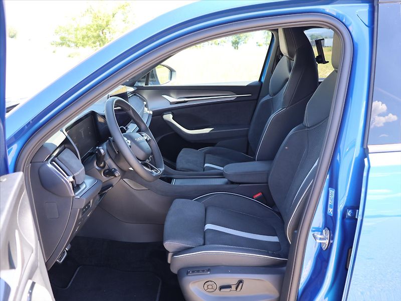 Škoda Kodiaq 2,0 TDI DSG 4x4 Sportline DPH - fotka 9 z 34