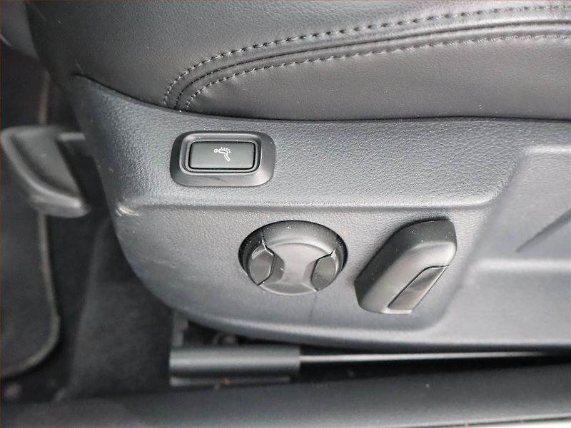 Volkswagen Passat (2018) Highline 2.0 TDI, Automat - fotka 26 z 27