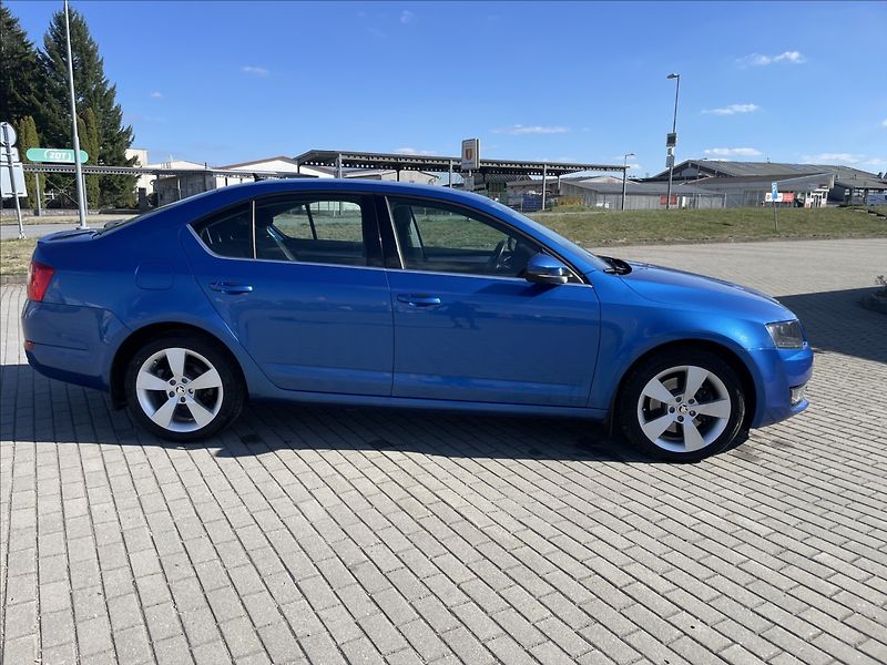 Škoda Octavia 1,8 TSi 132kw DSG Style Xenon - fotka 5 z 35