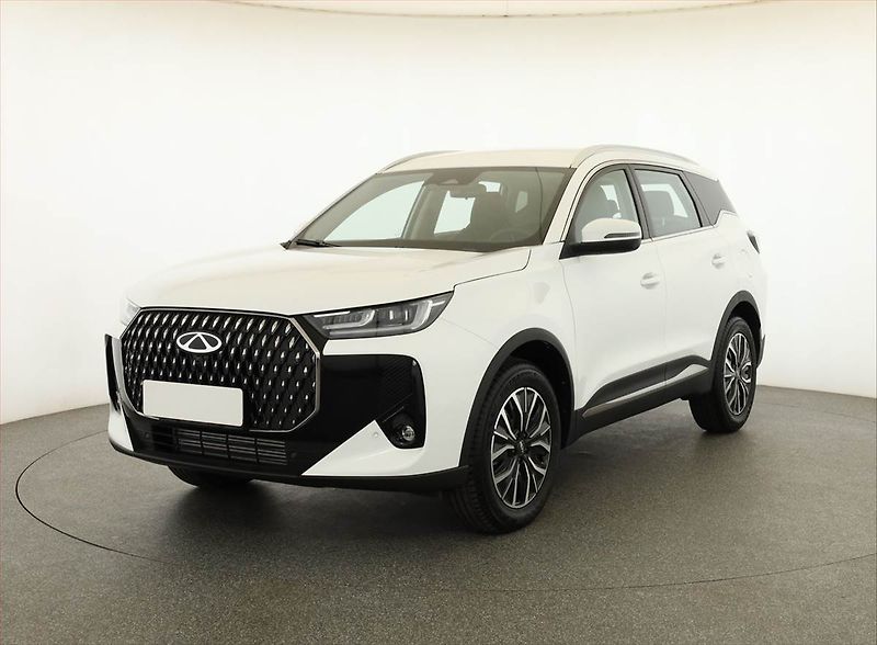 Chery Tiggo 7 (2026) 1.6 TGDI, LUXURY, Ad. tempomat - fotka 2 z 17