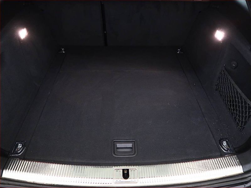 Audi A4 (2011) 1.8 TFSI, Serv.kniha, Xenony - fotka 13 z 17