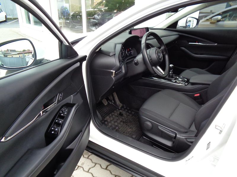Mazda CX-30 2,5 140PS C-line,p.Styl,Z.PNEU - fotka 7 z 26