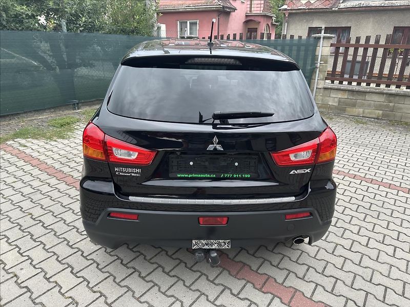 Mitsubishi ASX 1,6 TAŽNÉ EDITION - fotka 6 z 30