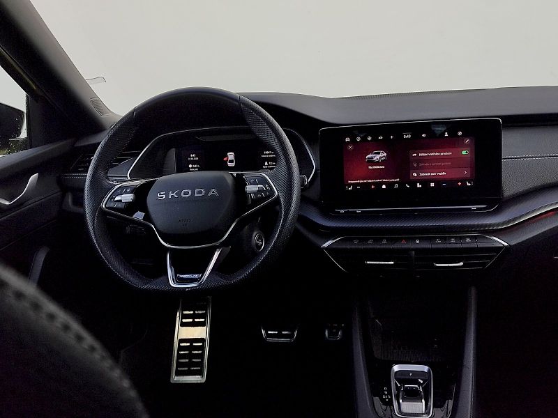 Škoda Octavia (2025) SportLine 2,0 Tsi 150 Kw 4x4 D - fotka 6 z 39