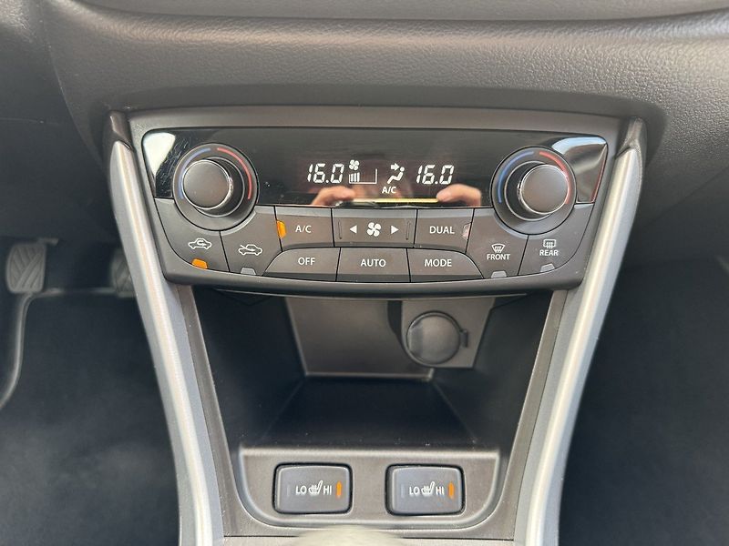 Suzuki SX4 S-Cross (2017) 1.4i BoosterJet LED Kamera - fotka 10 z 49