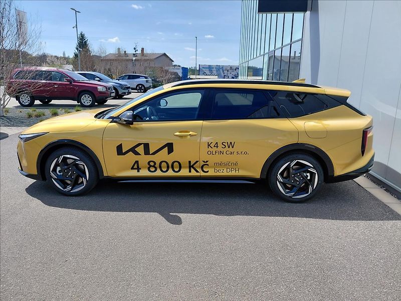 Kia K4 1,6   T-GDI SW 7DCT GT-LINE - fotka 5 z 17