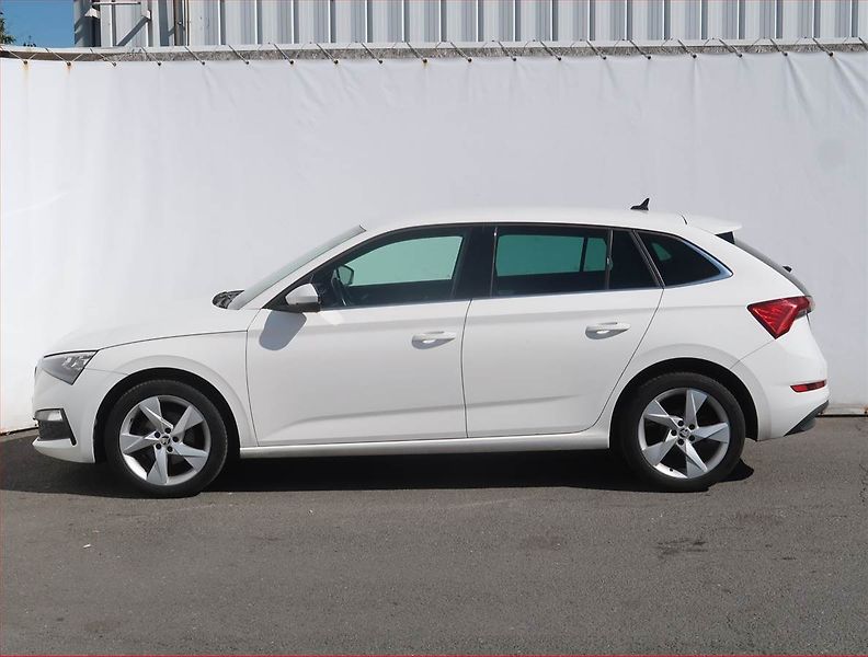 Škoda Scala (2020) Style 1.6 TDI, Serv.kniha - fotka 3 z 17