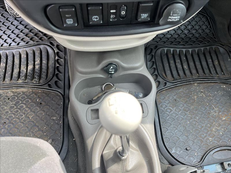 Chrysler PT Cruiser 2,2 CRD ALU - fotka 17 z 26