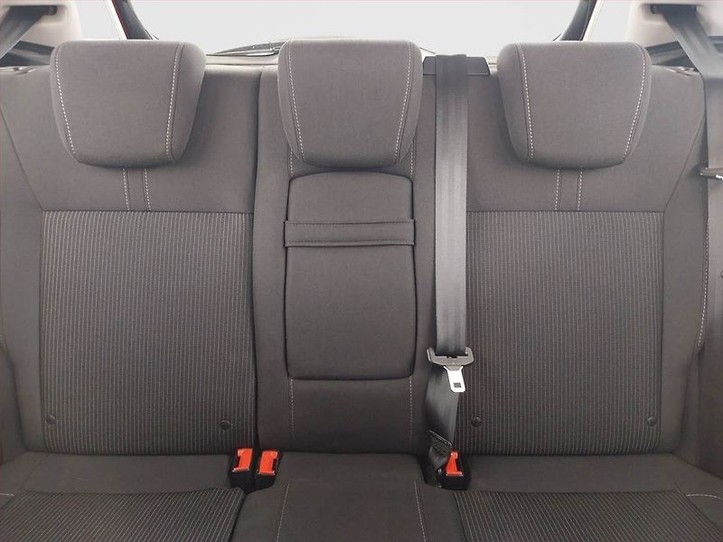 Ford B-MAX (2013) Individual 1.4 16V, ČR,1.maj - fotka 10 z 19