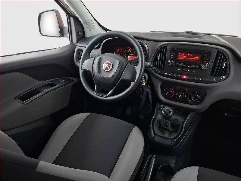 Fiat Dobló (2017) 1.4 T-Jet, 5Míst, ČR, 1Maj - fotka 7 z 16