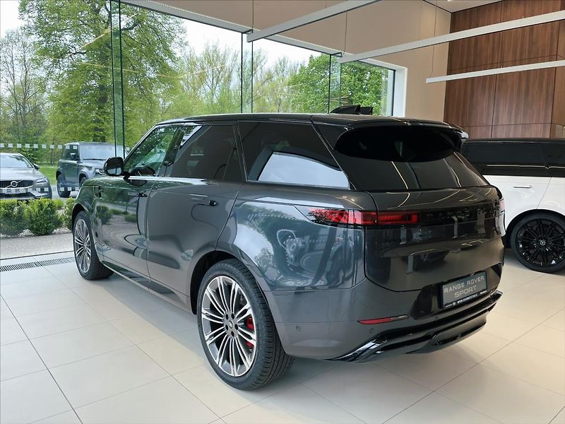 Land Rover Range Rover Sport 3,0 Dynamic HSE D300 AWD - fotka 5 z 11