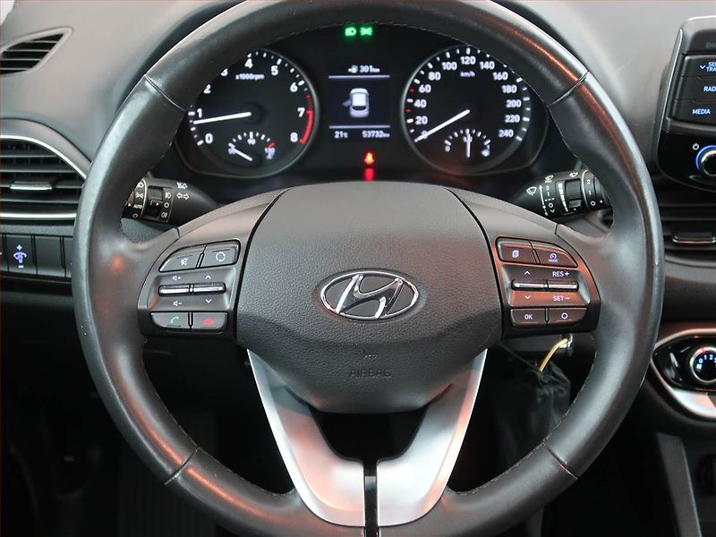 Hyundai i30 (2018) 1.4 T-GDI, ČR,1.maj - fotka 19 z 19