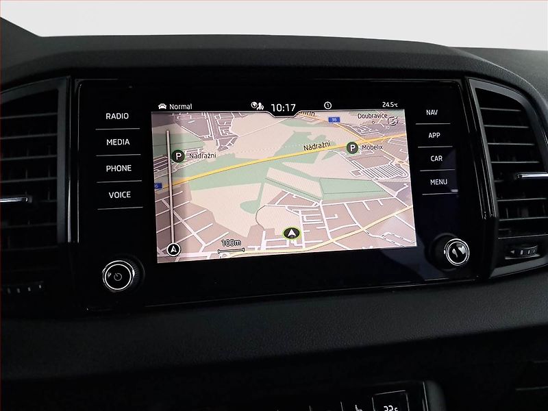 Škoda Karoq (2020) Sportline 1.5 TSI - fotka 18 z 21