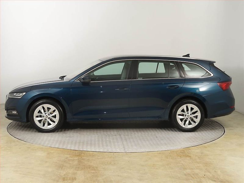 Škoda Octavia (2022) 2.0 TDI - fotka 3 z 27