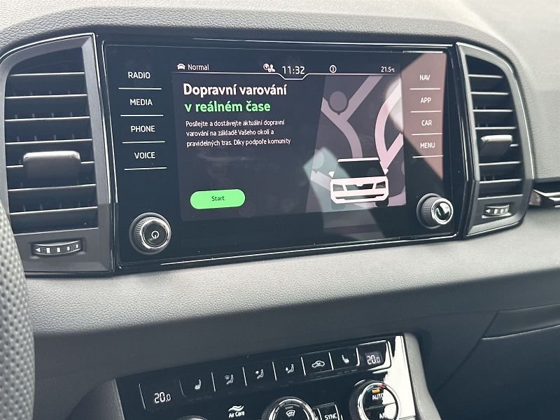 Škoda Karoq (2026) 1.5 TSI DSG Sportline - fotka 25 z 36