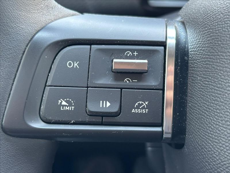 Citroën C4 1,2 PureTech  Feel Pack ZÁRUKA - fotka 21 z 23