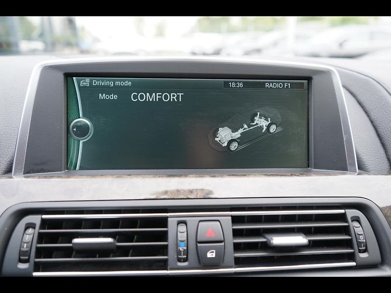 BMW Řada 6 650i xDrive, cabrio, 405PS - fotka 45 z 69