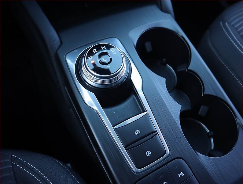 Ford Kuga (2021) Titanium 1.5 EcoBlue - fotka 13 z 20