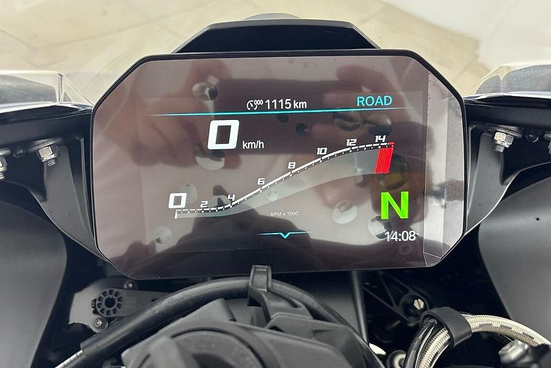 BMW S 1000 RR - fotka 12 z 13