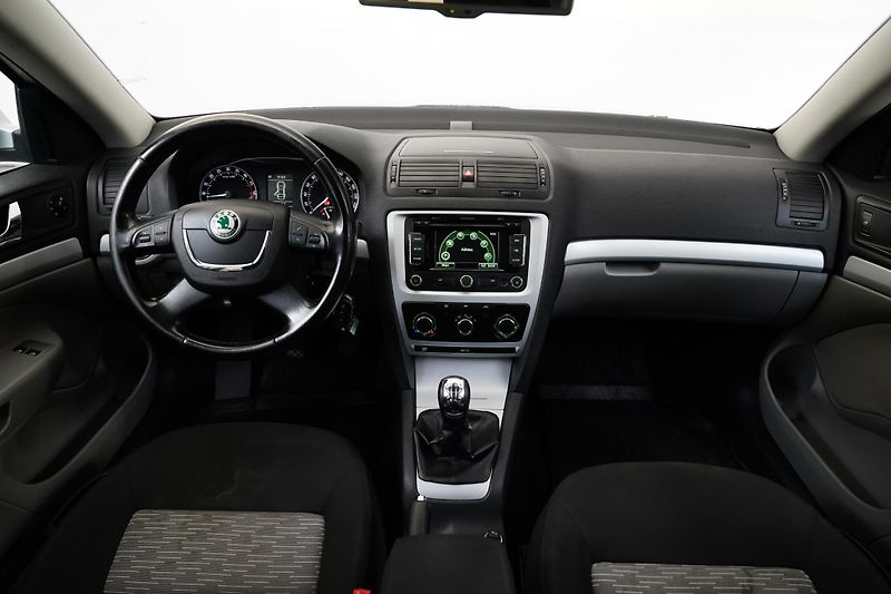 Škoda Octavia - fotka 5 z 27