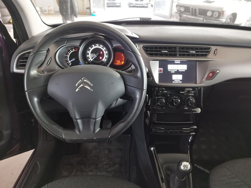 Citroën C3 (2016) 1,2I,60KW,KLIMA,LED,SERVISKA - fotka 20 z 26