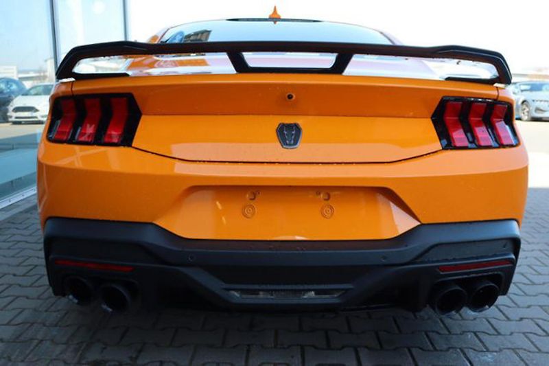 Ford Mustang (2026) 5.0 Dark Horse MagneRide - fotka 9 z 26