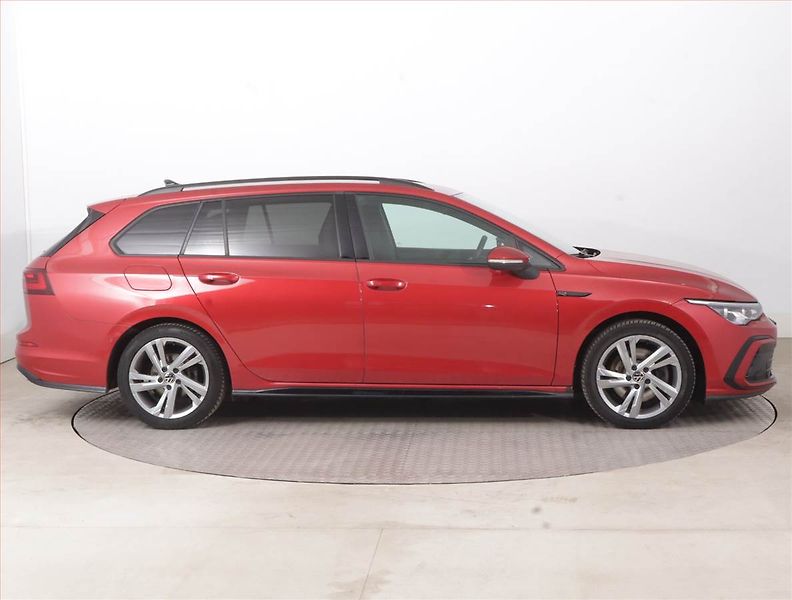 Volkswagen Golf (2022) R-Line 2.0 TDI, Automat - fotka 6 z 16