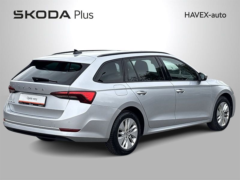 Škoda Octavia (2021) Combi 2.0 TDI Ambition+ - fotka 2 z 32