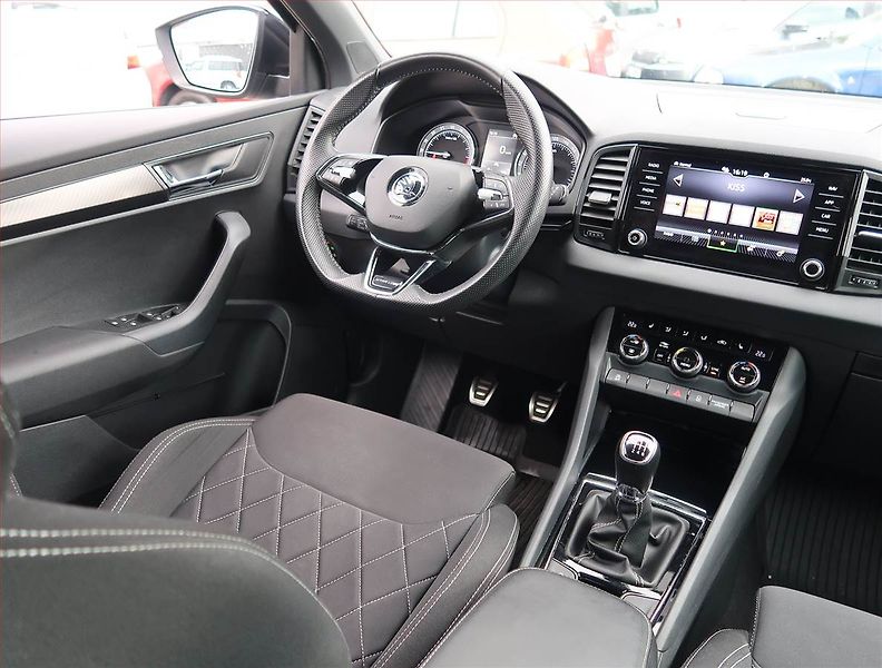 Škoda Karoq (2022) Sportline 2.0 TDI - fotka 7 z 20