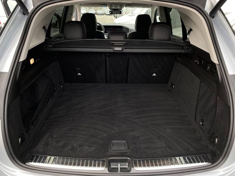 Mercedes-Benz GLE (2025) 300 d 4MATIC - fotka 27 z 29