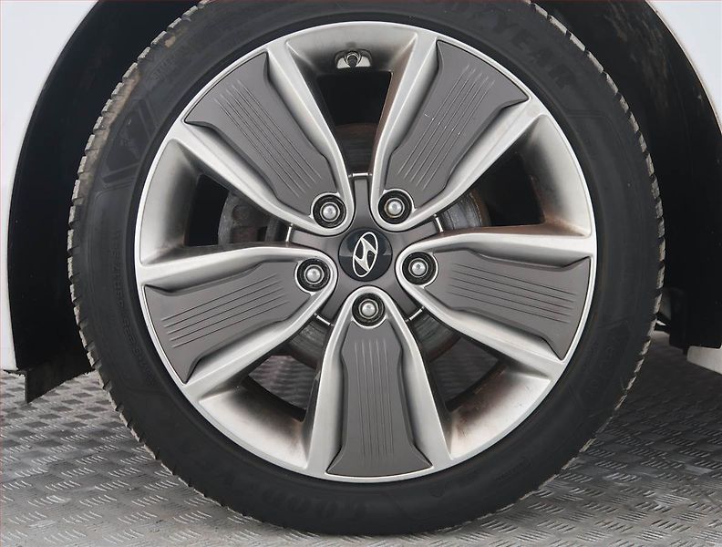 Hyundai Ioniq (2018) Hybrid, Automat, Serv.kniha - fotka 14 z 21