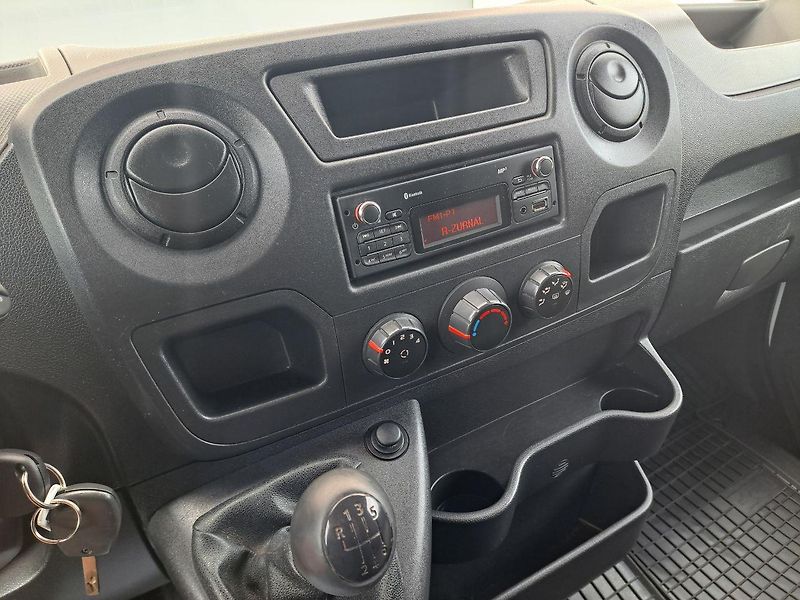 Renault Master (2013) 2.3 DCI - fotka 24 z 26