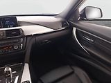 BMW Řada 3 (2014) M Sport 320 d, 4X4, Automat - náhled 8