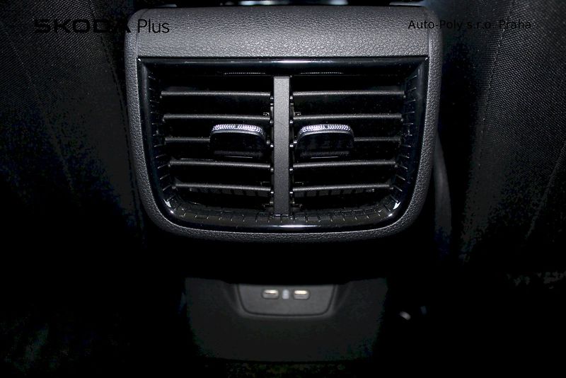 Škoda Fabia (2025) 1.0 TSI 85 kW Top Selection - fotka 23 z 25