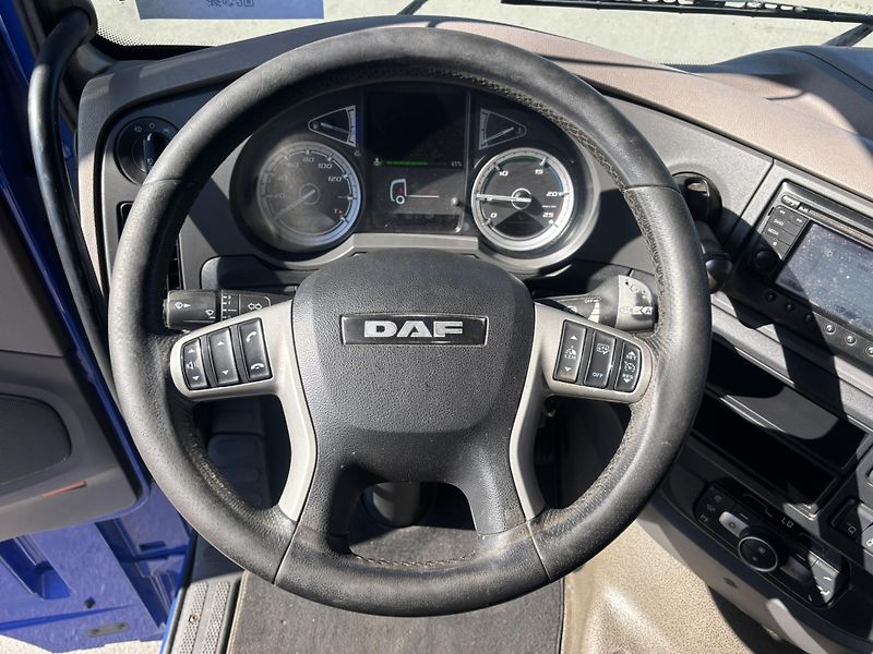 DAF XF 530 FT EURO 6 low deck - fotka 17 z 22