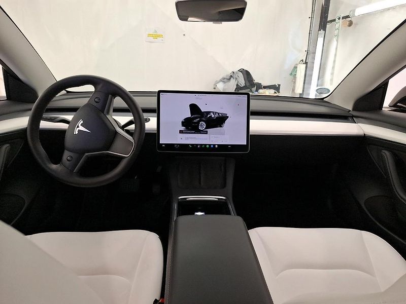 Tesla Model 3 (2022) AWD Long Range    PŘIPRAVUJEME - fotka 8 z 10